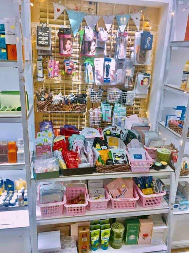"Điểm mặt đặt tên" top 8 shop mỹ phẩm Quy Nhơn 14 49204692 10155646521591191 5757980629014675456 o