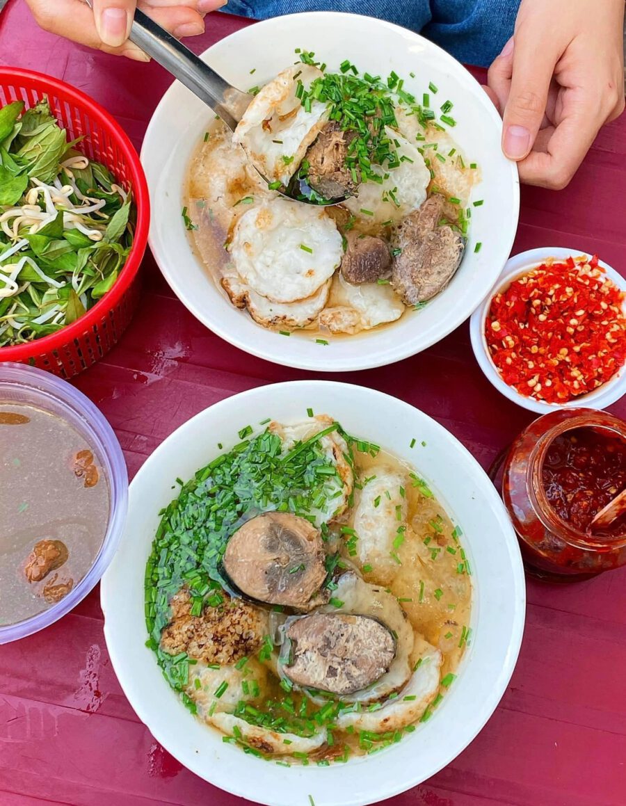 Món ăn sáng ở Quy Nhơn (nguồn: Gà Bông Foodie)