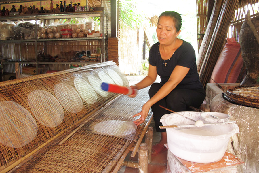 Bánh tráng nước dừa Tam Quan Bình Định