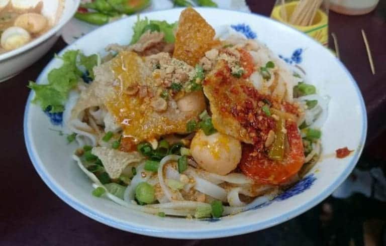 mi quang bun le hong phong min