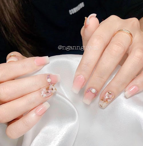 Những mẫu nail trẻ trung, đi đầu xu hướng - Ảnh: Ngân Nguyễn Make-up & nail
