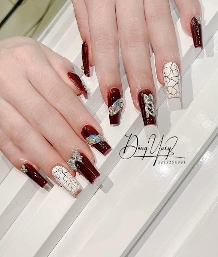 Luôn cập nhật những mẫu “Hot Trend" - Ảnh: Đông Yuri Nail