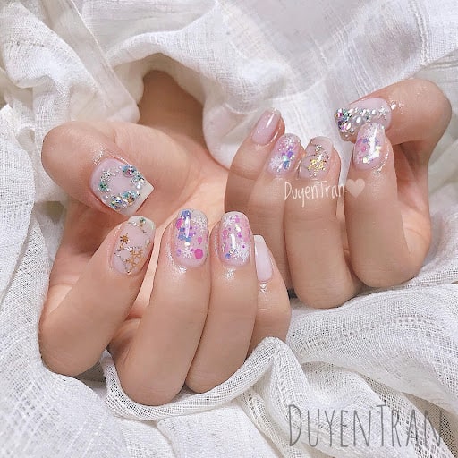 Đa dạng mẫu mã cho khách hàng lựa chọn - Ảnh: DuyenTran Nailsroom