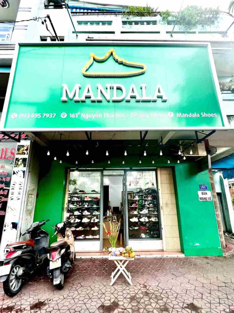 Shop Giày Sneaker Quy Nhơn - Ảnh: Mandala Shoes