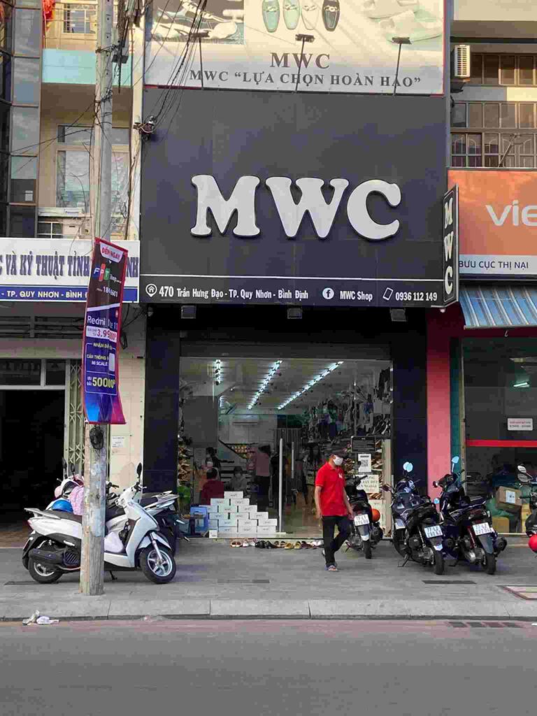 MWC