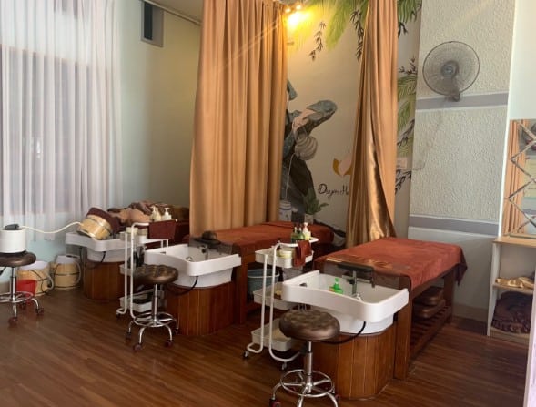 Không gian thư giãn thoải mái - Ảnh: Duyên Hair spa
