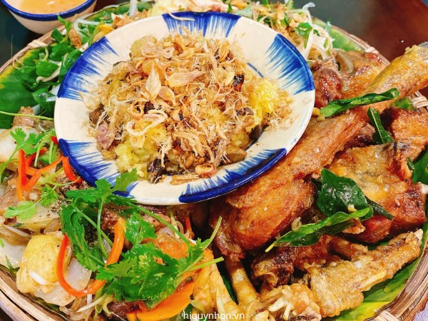 Cơm gà Trần Thị - Quán gà mẹt Quy Nhơn. Ảnh: Gà Bông Foodie