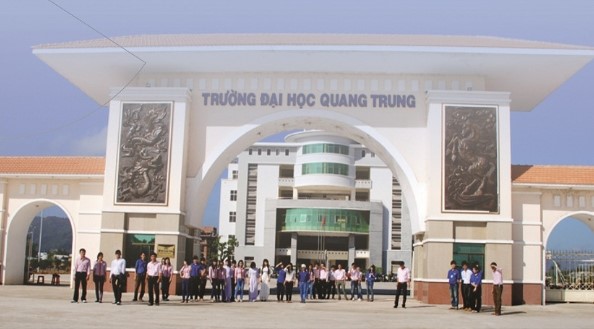 Trường đại học Quang Trung - Quy Nhơn